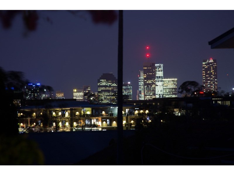 26 Perihelion Street, Coorparoo QLD 4151