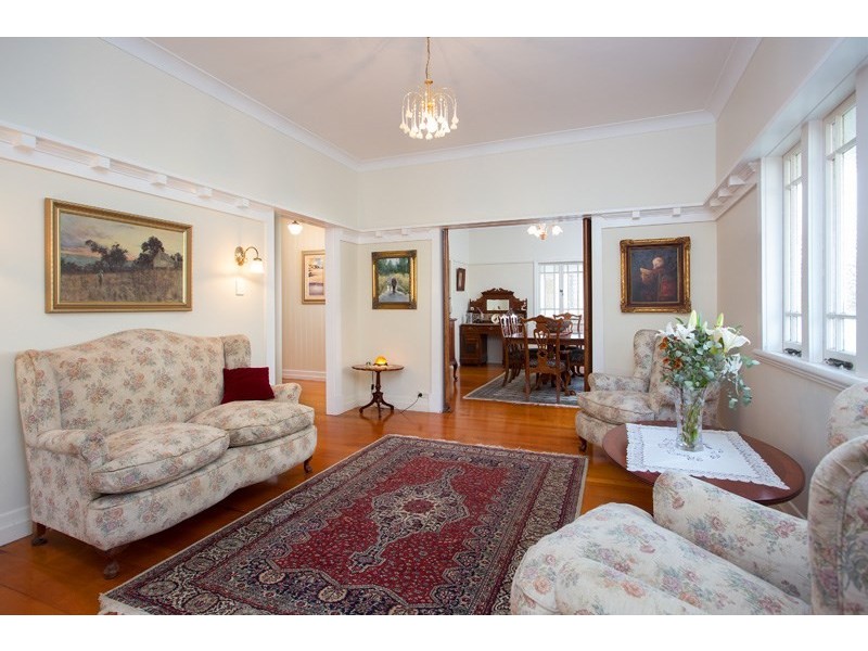 26 Perihelion Street, Coorparoo QLD 4151