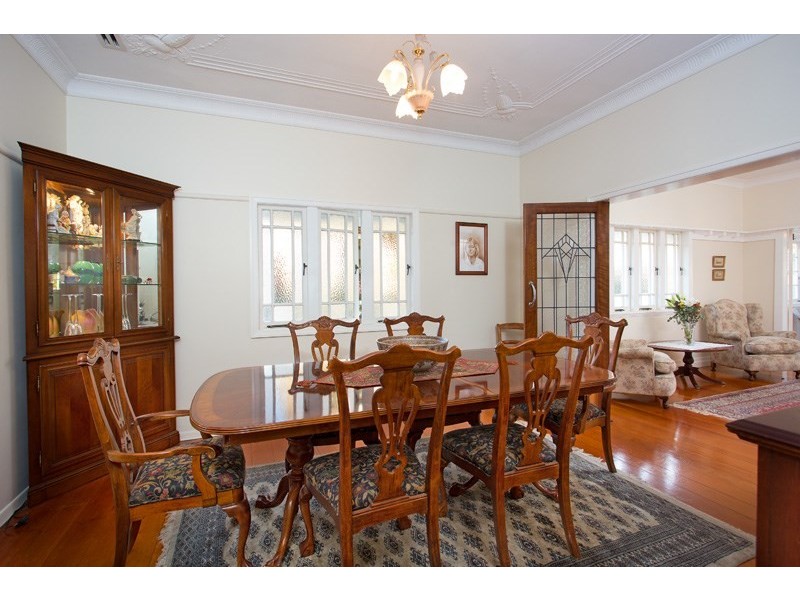 26 Perihelion Street, Coorparoo QLD 4151