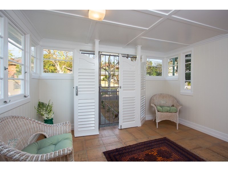 26 Perihelion Street, Coorparoo QLD 4151