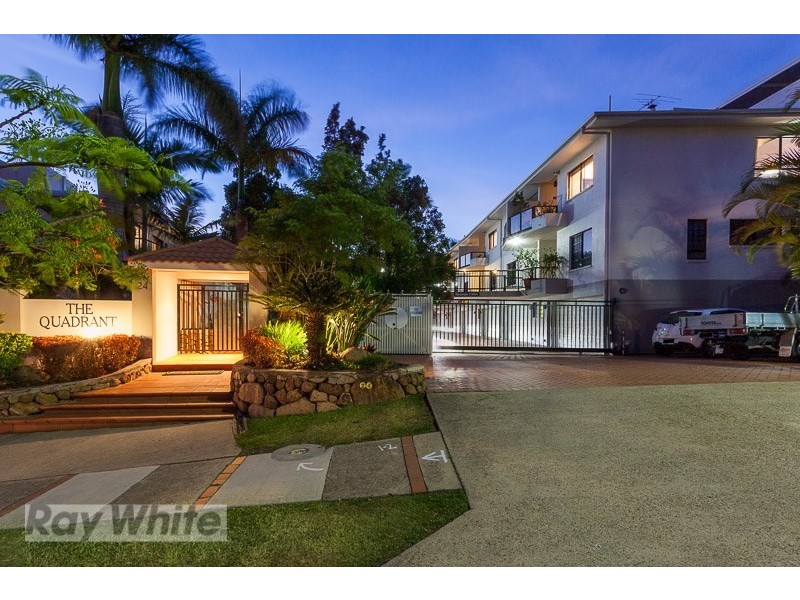 4/24 Philip Street, Hawthorne QLD 4171