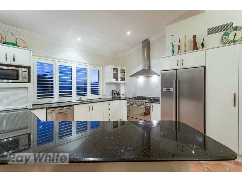 4/24 Philip Street, Hawthorne QLD 4171