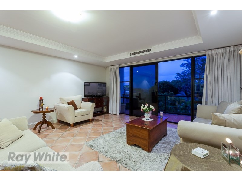 4/24 Philip Street, Hawthorne QLD 4171