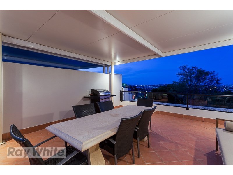 4/24 Philip Street, Hawthorne QLD 4171