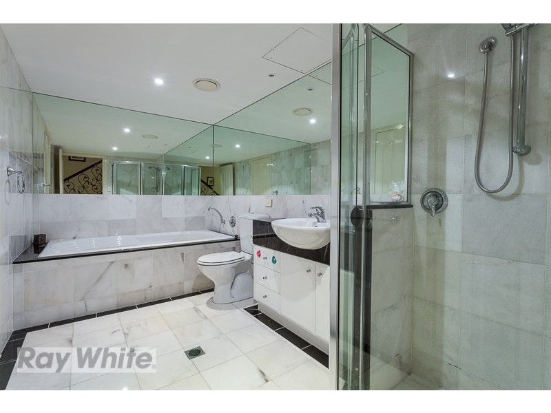 4/24 Philip Street, Hawthorne QLD 4171