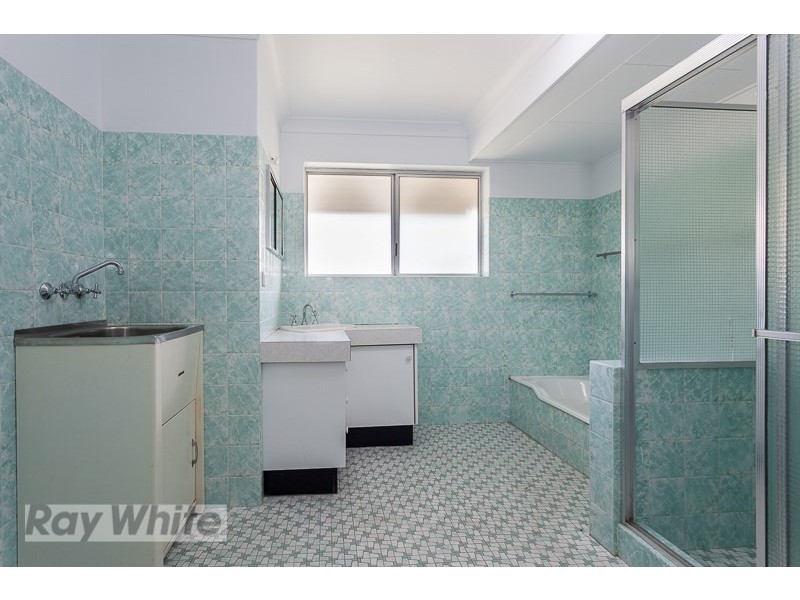 2/28 Mansfield Street, Coorparoo QLD 4151