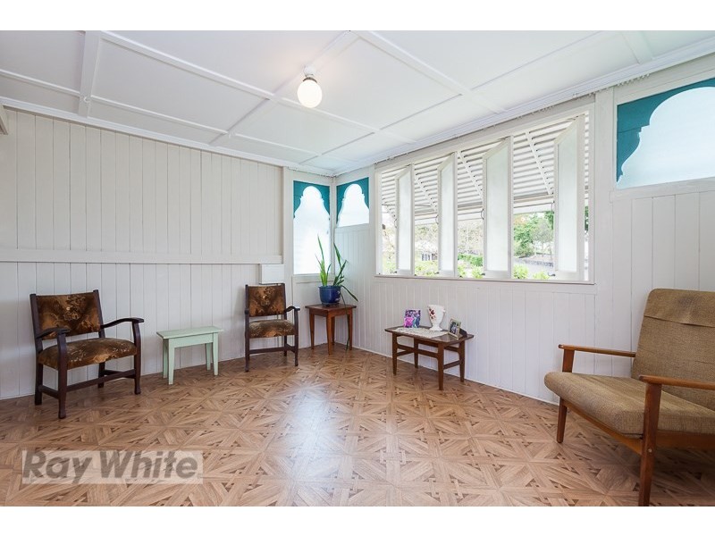 16 West Street, Coorparoo QLD 4151