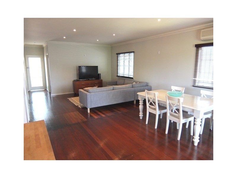 122 Ashby Street, Fairfield QLD 4103