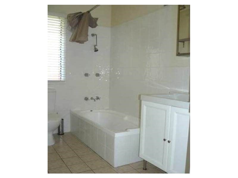 122 Ashby Street, Fairfield QLD 4103