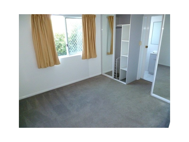 4/63 Shakespeare Street, Coorparoo QLD 4151