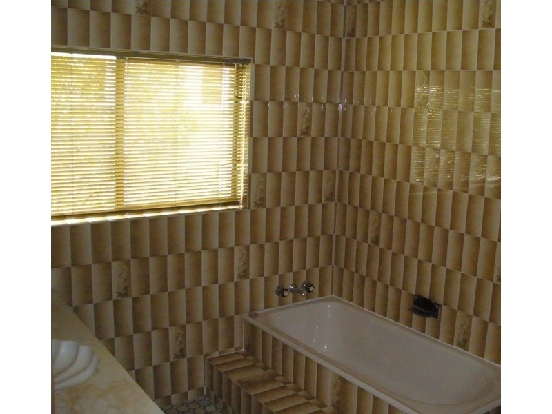 28 Venner Road, Annerley QLD 4103