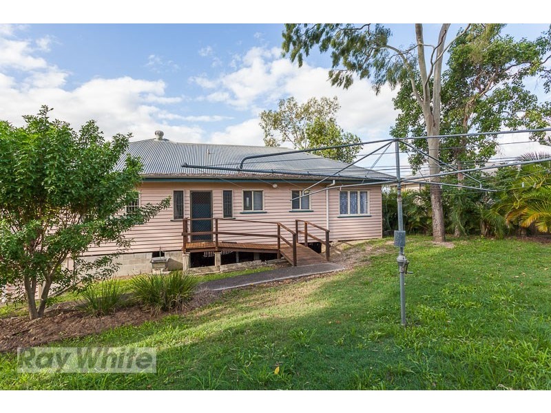 9 Arc Street, Coorparoo QLD 4151