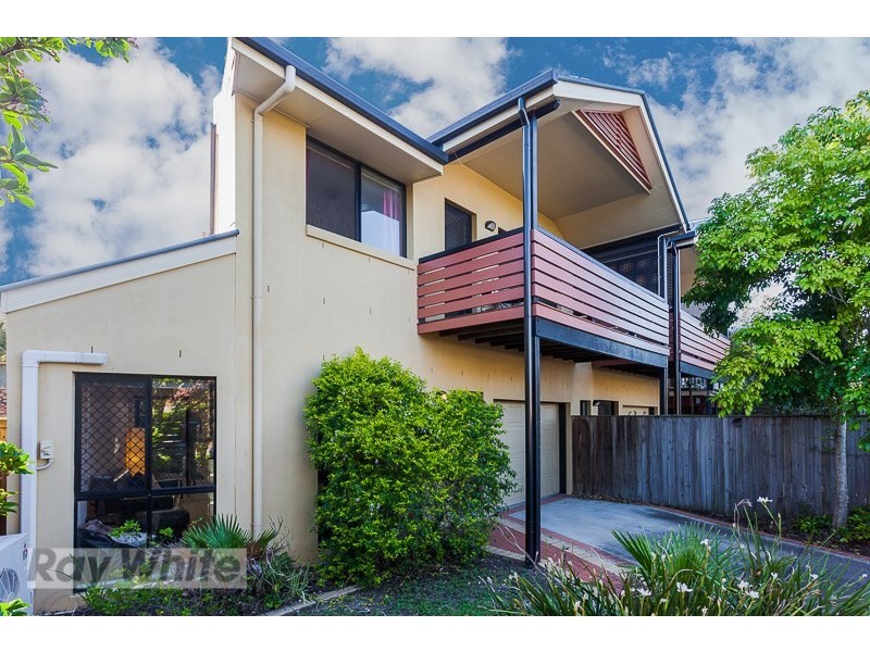 12A Kirkland Avenue, Coorparoo QLD 4151