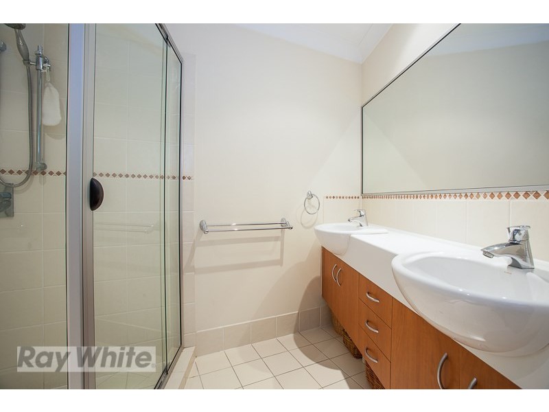 12A Kirkland Avenue, Coorparoo QLD 4151