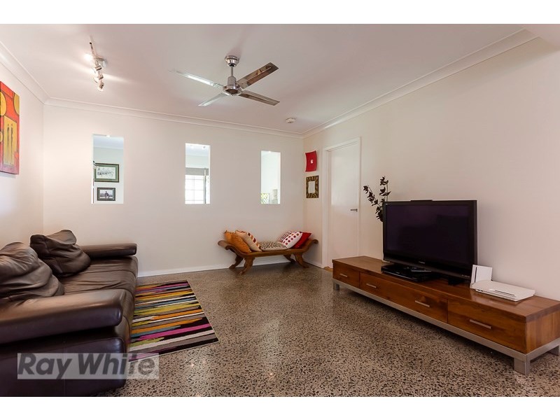 74 Banbury Street, Carina QLD 4152
