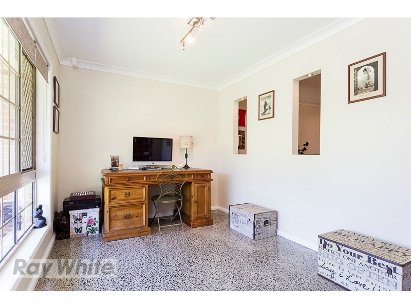 74 Banbury Street, Carina QLD 4152