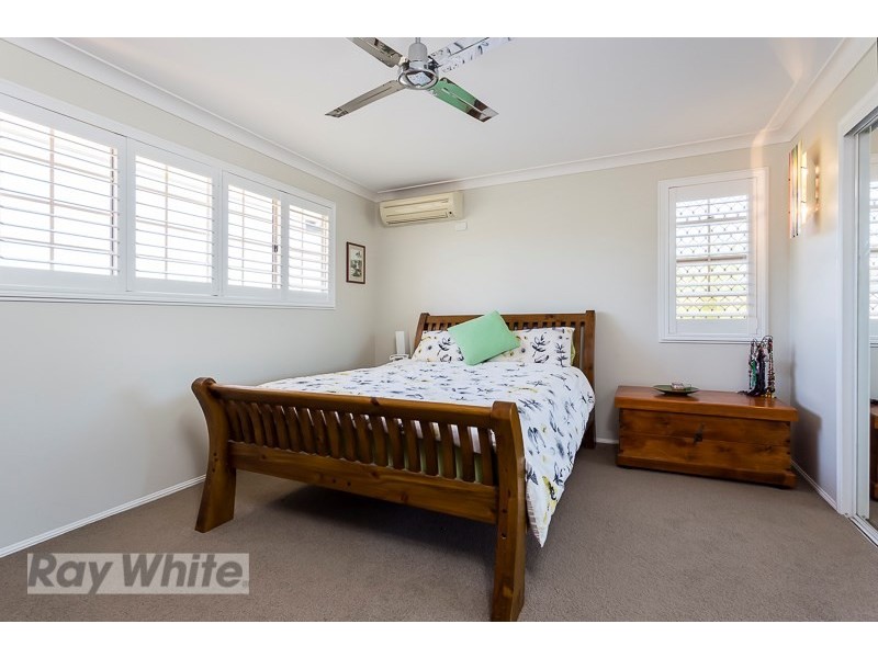 74 Banbury Street, Carina QLD 4152