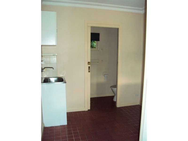 29 Kanumbra Street, Coorparoo QLD 4151