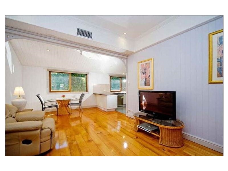 1/20 Nicklin Street, Coorparoo QLD 4151