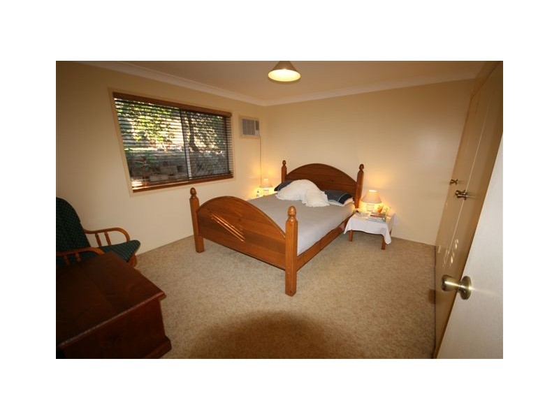 27 Picasso Street, Carina QLD 4152