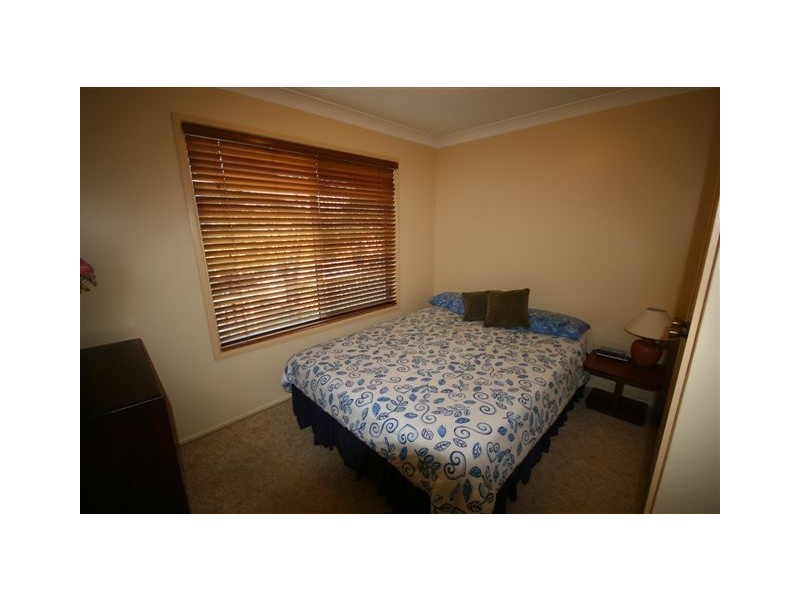 27 Picasso Street, Carina QLD 4152