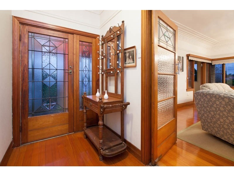 42 Brae Street, Coorparoo QLD 4151