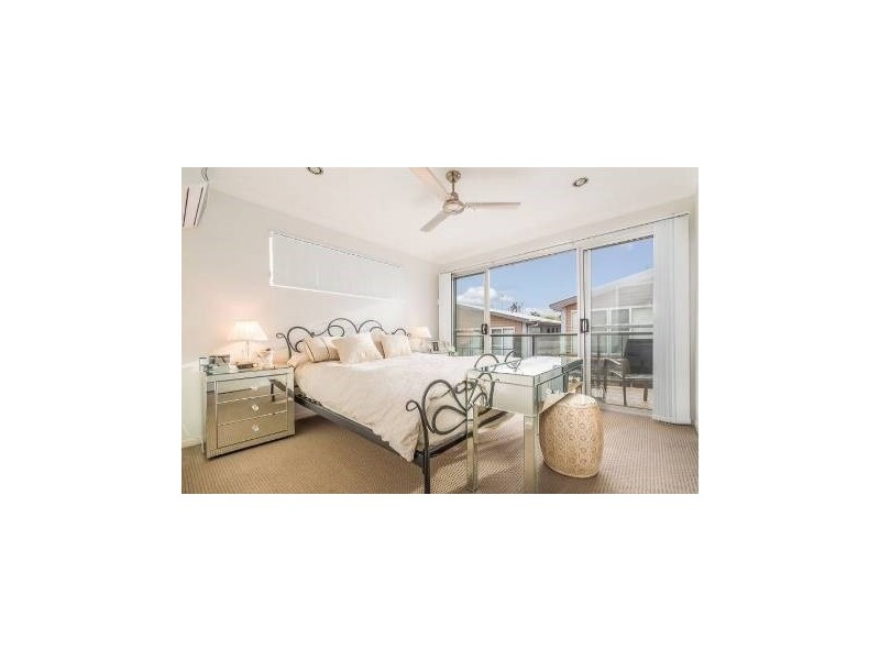 4/99 Adelaide Street, Carina QLD 4152