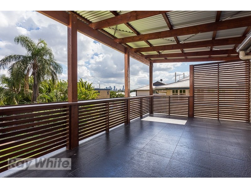 11 Rialto Street, Coorparoo QLD 4151