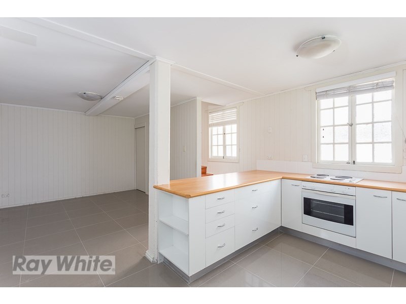 11 Rialto Street, Coorparoo QLD 4151