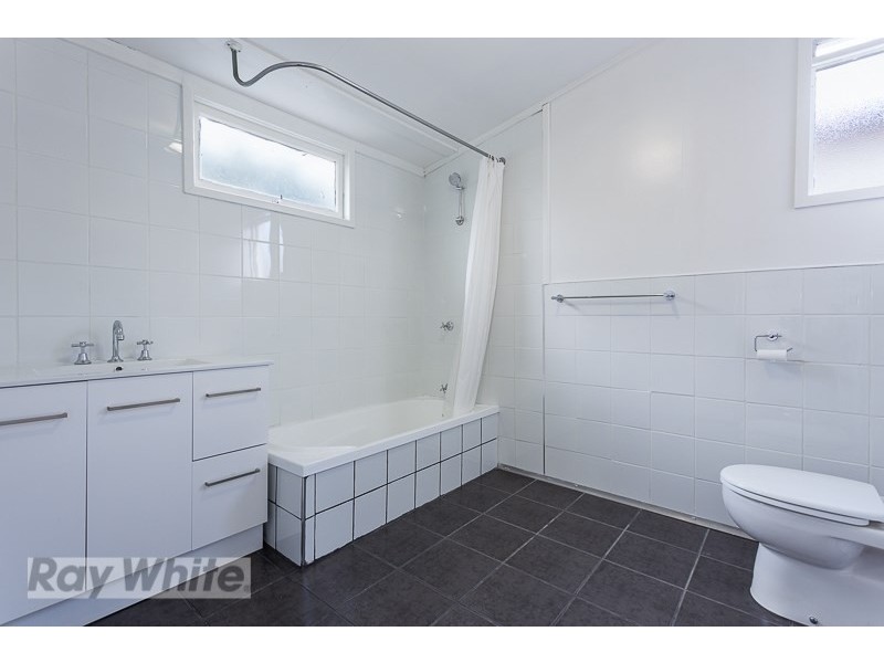 5 Ripon Street, Coorparoo QLD 4151