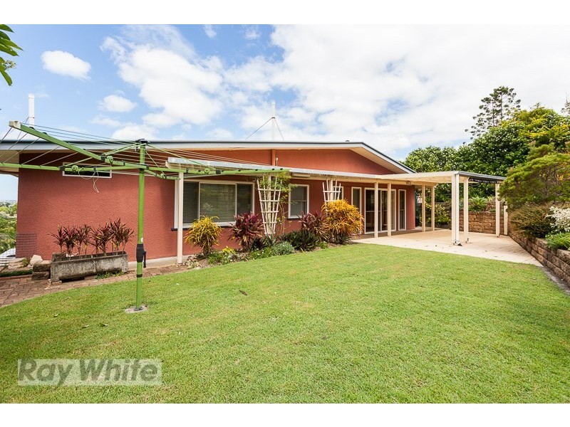 83 Tranters Avenue, Camp Hill QLD 4152