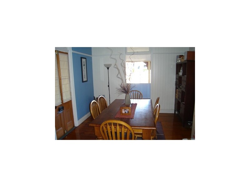 114 Temple Street, Coorparoo QLD 4151