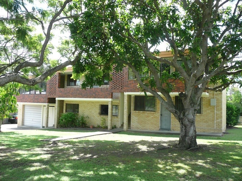 2/27 Lancaster Street, Coorparoo QLD 4151