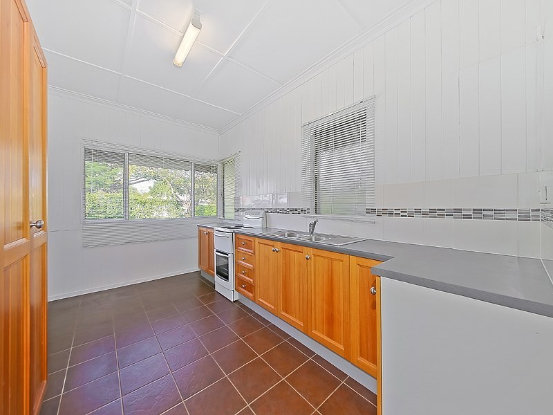 40 Jerome Street, Coorparoo QLD 4151