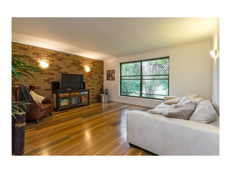 9 Glenheaton Court, Carindale QLD 4152