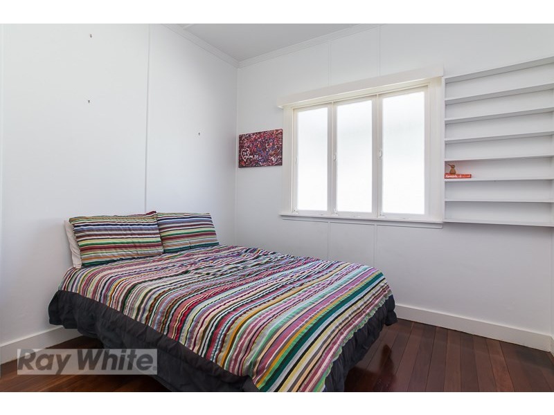 26 Nelson Street, Coorparoo QLD 4151