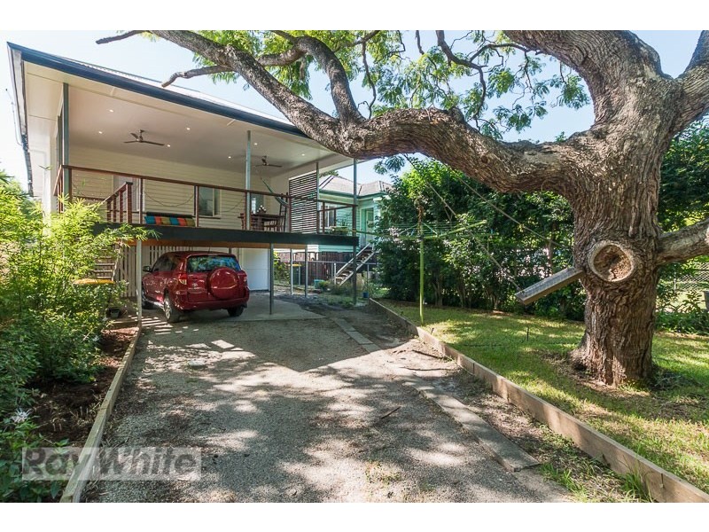 26 Nelson Street, Coorparoo QLD 4151