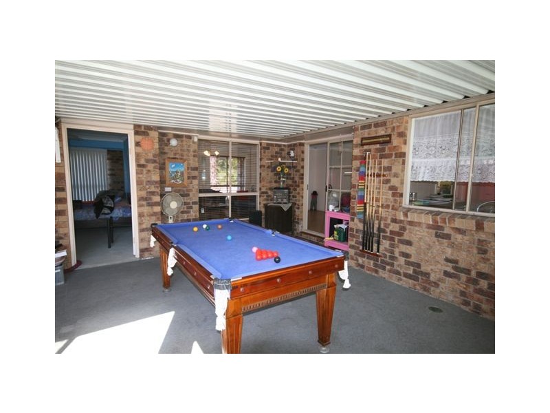 14 Homebush Drive, Regents Park QLD 4118