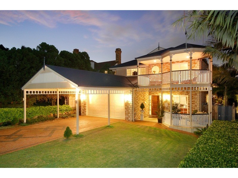 16 Walker Street, Coorparoo QLD 4151