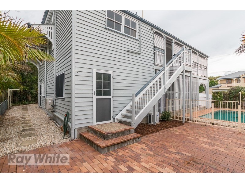 43 Pryde Street, Camp Hill QLD 4152