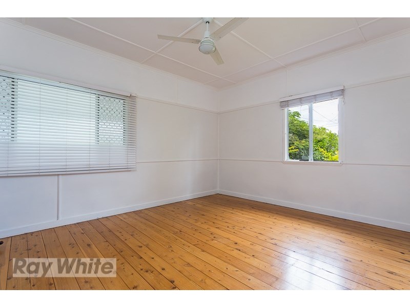 29 Malthus Street, Carina QLD 4152