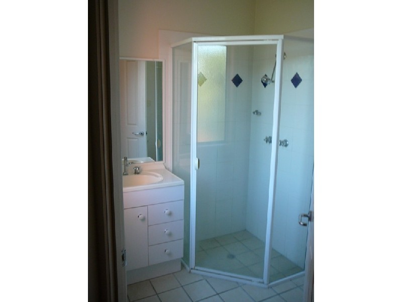 6/18 Jellicoe Street, Coorparoo QLD 4151