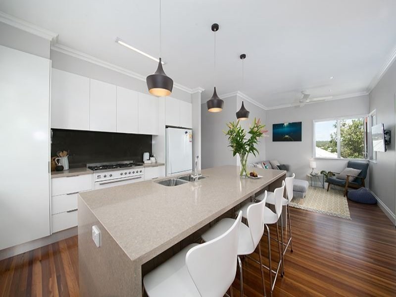 102 Florence Street, Carina Heights QLD 4152