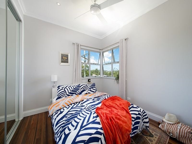 102 Florence Street, Carina Heights QLD 4152