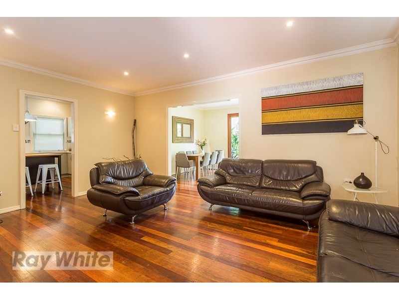 23 Wills Street, Coorparoo QLD 4151