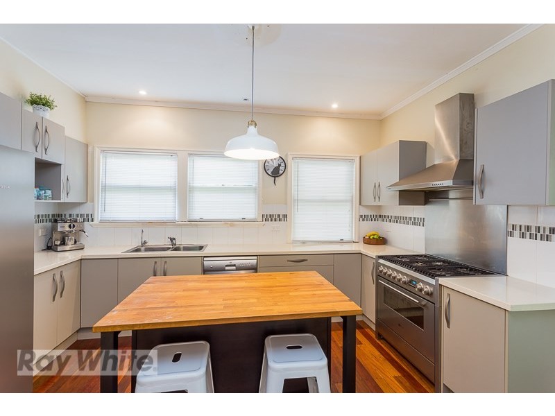 23 Wills Street, Coorparoo QLD 4151