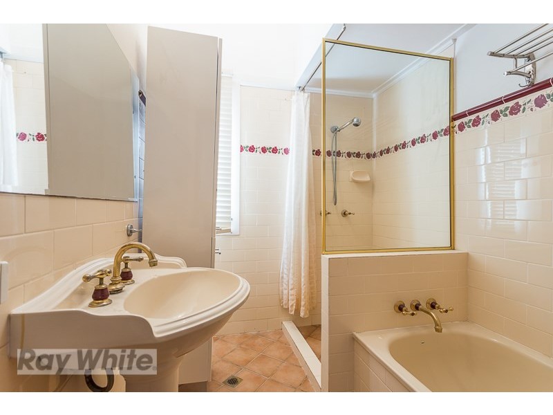 14 Strangman Terrace, Coorparoo QLD 4151