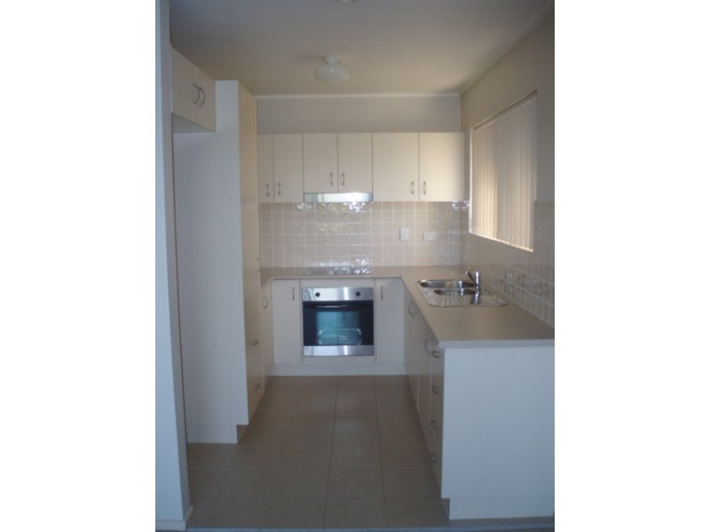 8/72 Heath Street, East Brisbane QLD 4169