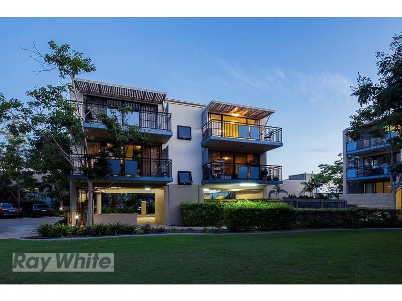73/55 Harries Road, Coorparoo QLD 4151