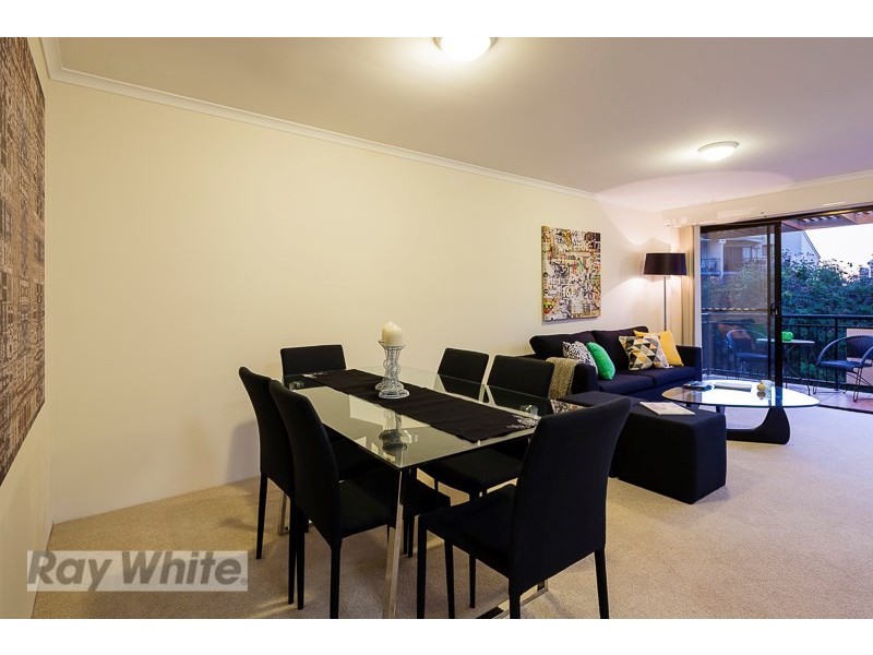 73/55 Harries Road, Coorparoo QLD 4151